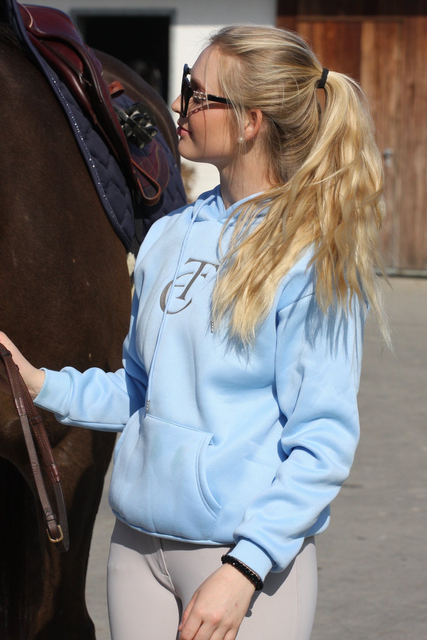 Hoodie light blue