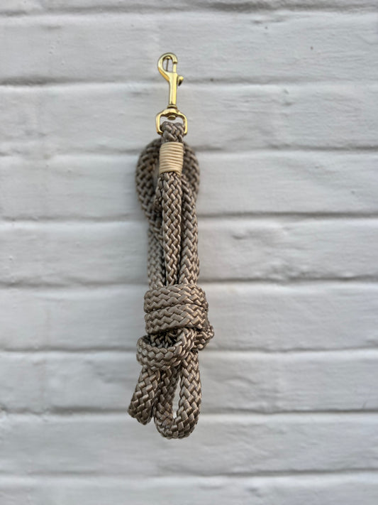 Halstertouw Grey