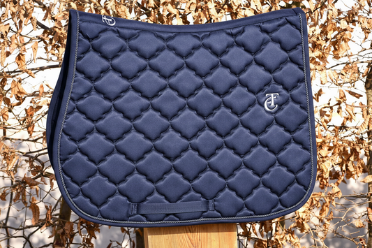PRE-ORDER Navy zadeldek springen